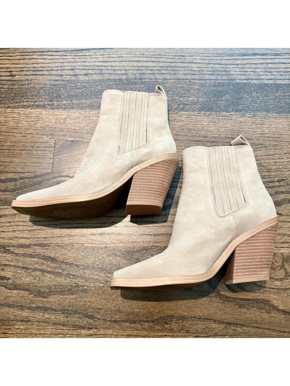 New Vince Camuto Ackella Taupe Suede Heeled Booties Size 6